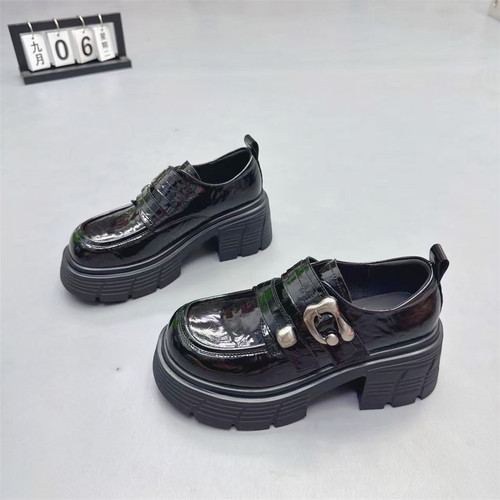 真皮女鞋粗跟增高英伦风小皮鞋潮