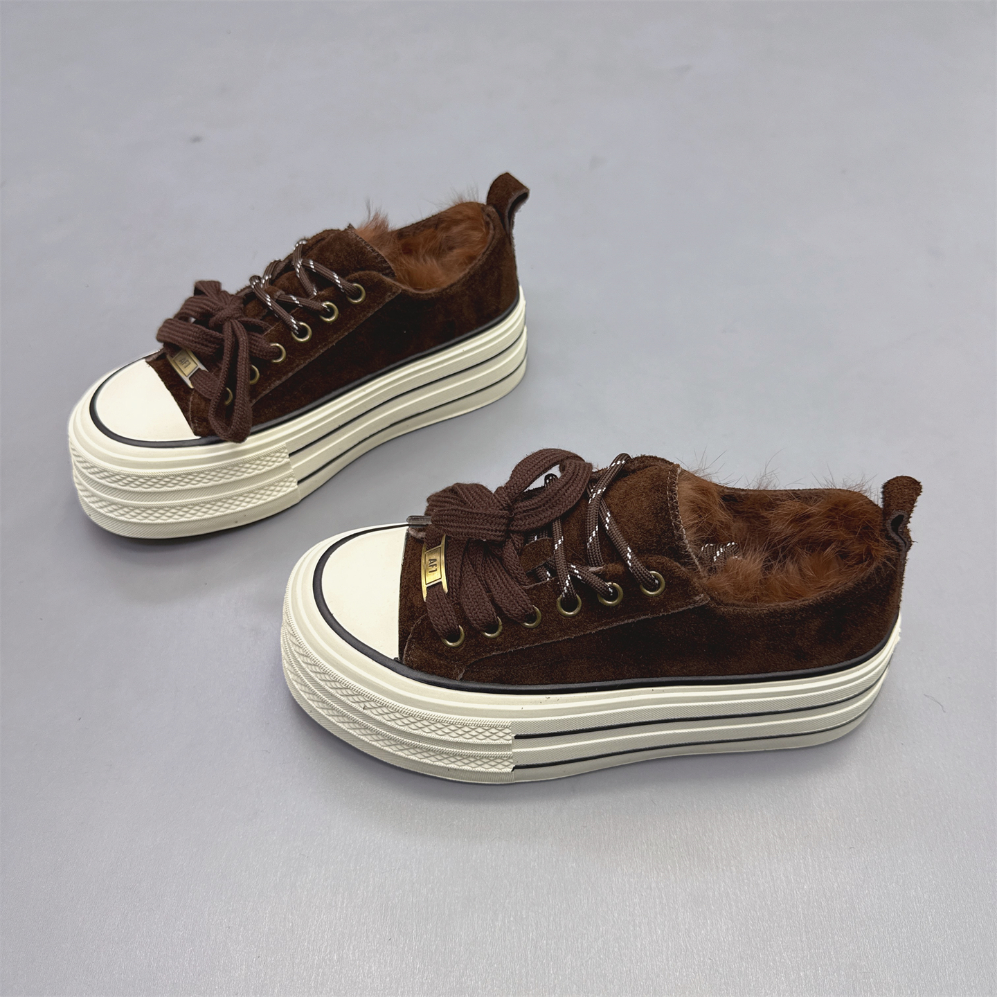 真皮女鞋韩版厚底加绒休闲板鞋