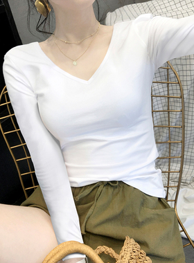 2023新款白色打底衫内搭洋气修身显瘦V领长袖上衣女春秋冬纯棉t恤