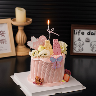 网红情侣熊兔饼干蛋糕装饰摆件2.14情人节快乐蝴蝶结爱心卡片插件