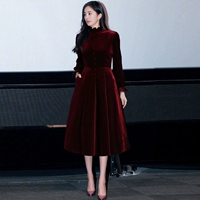 Весеннее зимнее элитное платье, премиум класс, яркий броский стиль, по фигуре