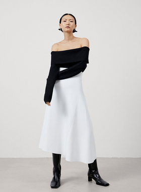 西班牙极简设计师  女款 一字领下开叉宽松长袖针织衫 D948