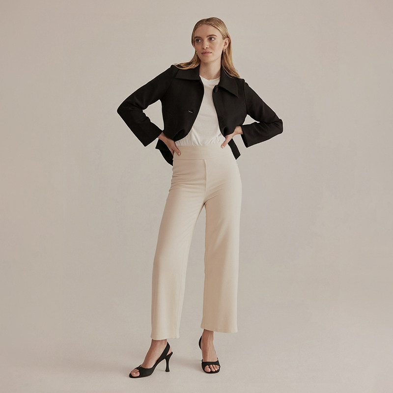 瑞典斯德哥尔摩MR 女款 柔软弹力绉布松紧高腰直筒裤 143A