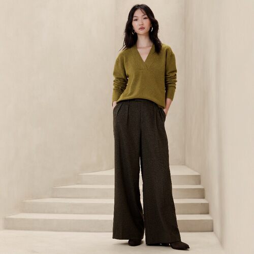 美系蕉国BR 女款 莫代尔混纺V领亲肤针织衫 F541