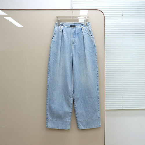 国货精品 女款 浅蓝洗水高腰褶裥虚边阔腿牛仔裤 D958