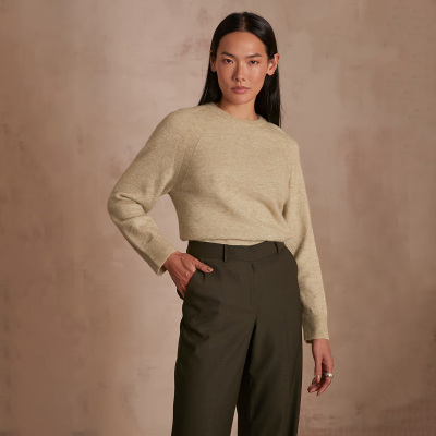 法系轻奢M123 女款 羊驼毛混纺圆领针织衫 E831