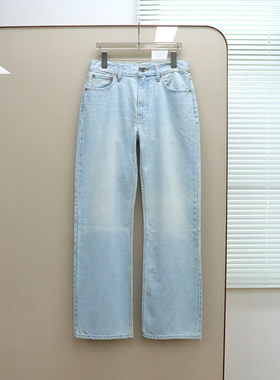 加拿大红牌DF 女款 浅蓝色洗水高腰直筒宽松牛仔裤 D560