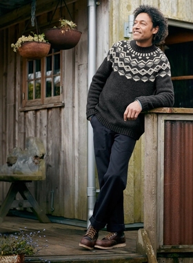 英伦se@s@1t  男款 羊毛混纺费尔岛提花圆领厚毛衣 D577