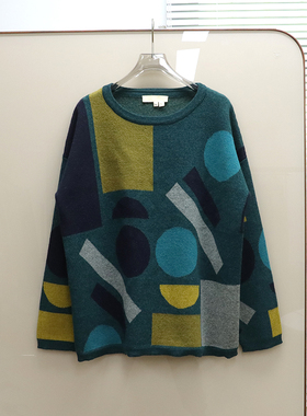 英伦se@s@1t  女款  羊毛混纺圆领几何提花宽松落肩针织衫 D620