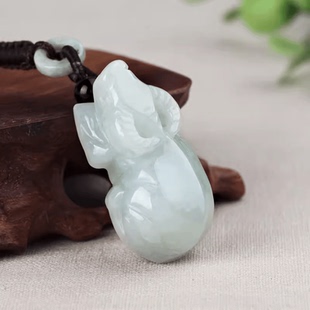 翡翠牛吊坠生肖玉玉挂件玉立体玉牛无镶嵌ll男女款包接力赛手机链