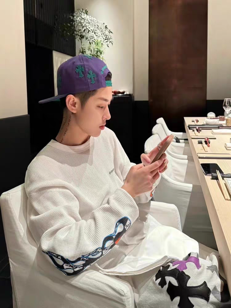 thumbnail for American autumn and winter design shirt style graffiti waffle long sleeve tee loose top men's and women's trends