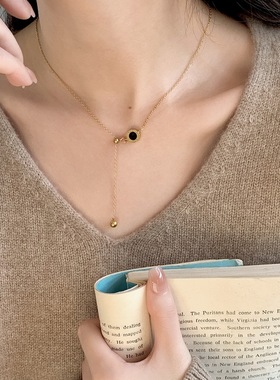 高级感黑白罗马双面抽拉吊坠项链