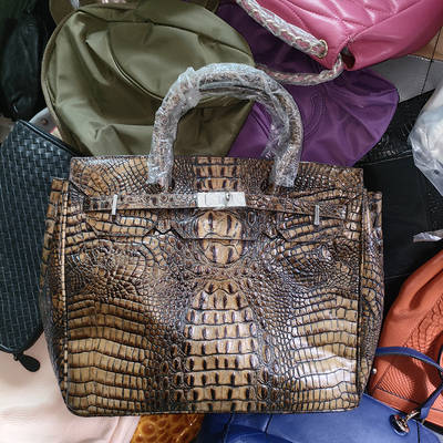 头层手提单肩斜跨女生休闲斜跨包