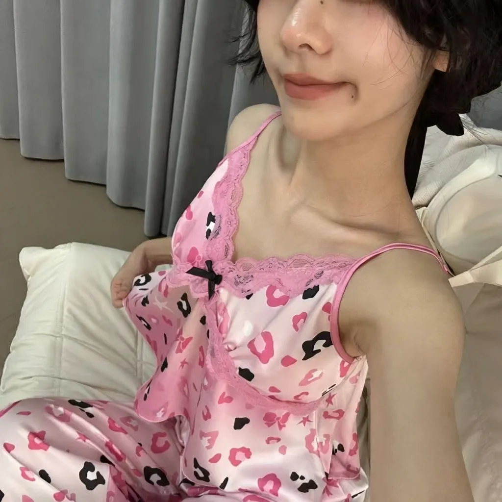 甜美冰丝蕾丝睡衣三件套