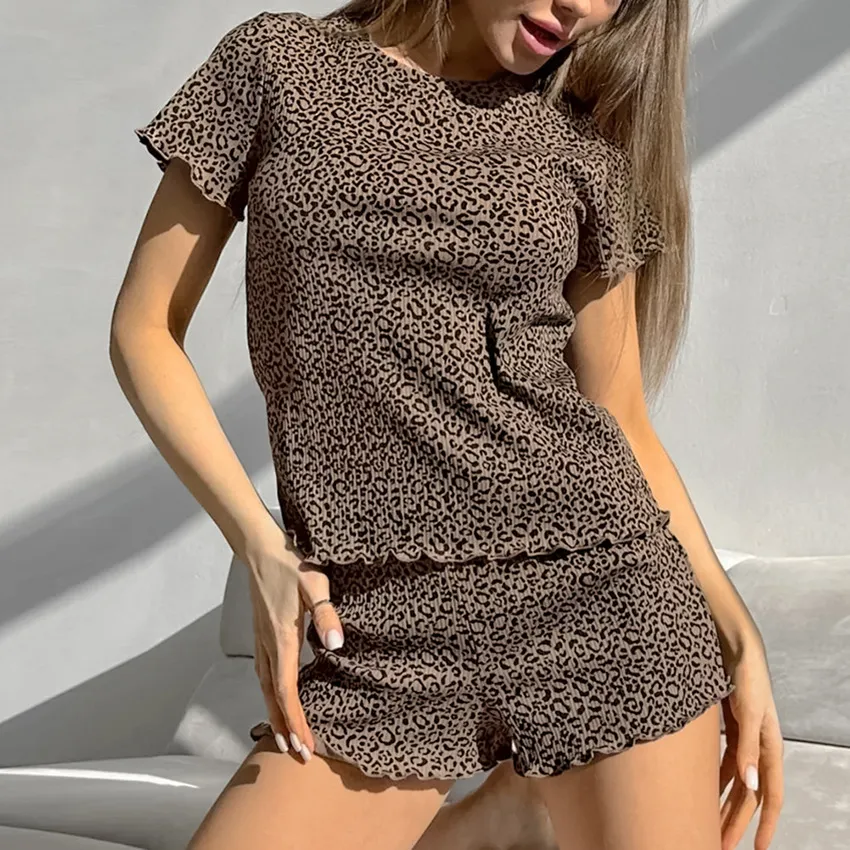 欧美女士豹纹印花短袖短裤两件套