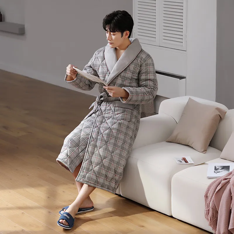 高档睡袍男秋冬100%纯棉三层加厚长款冬季加大新款长袍男夹棉睡袍