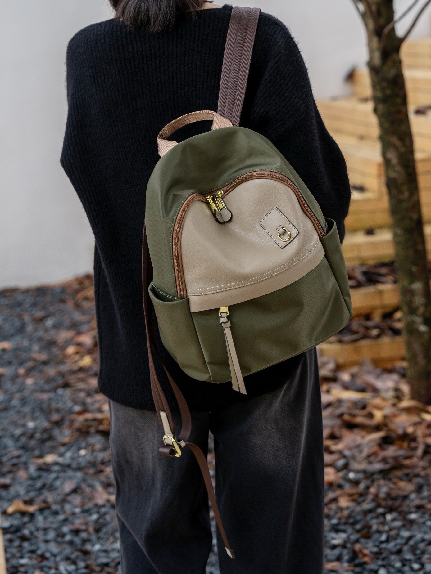 新品时尚休闲牛津布双肩包女款百搭款潮时尚潮流款韩系通勤