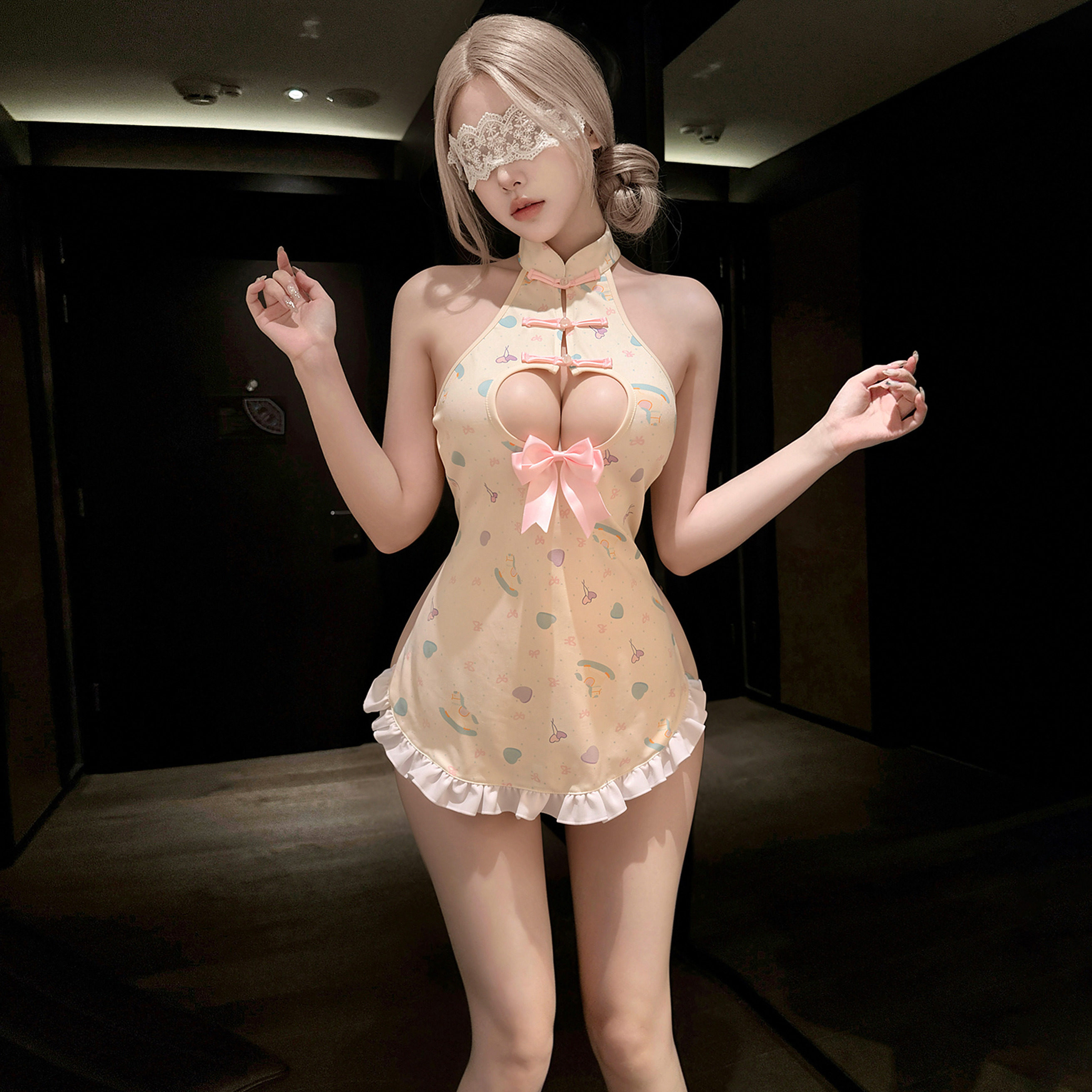 性感甜美蝴蝶结绑带肚兜女可爱荷叶边内衣软萌爱心女仆套装cos服