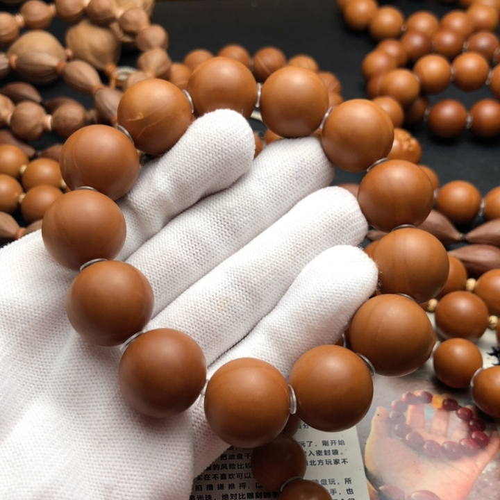 1.83 老料铁核同轴正圆光珠手串