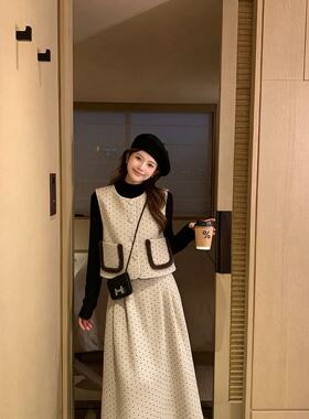 韩版复古波点印花毛呢马甲+针织打底衫+中长款半身裙三件套