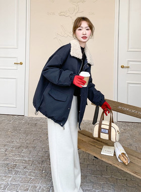 300斤大码女加厚羊羔毛领棉服