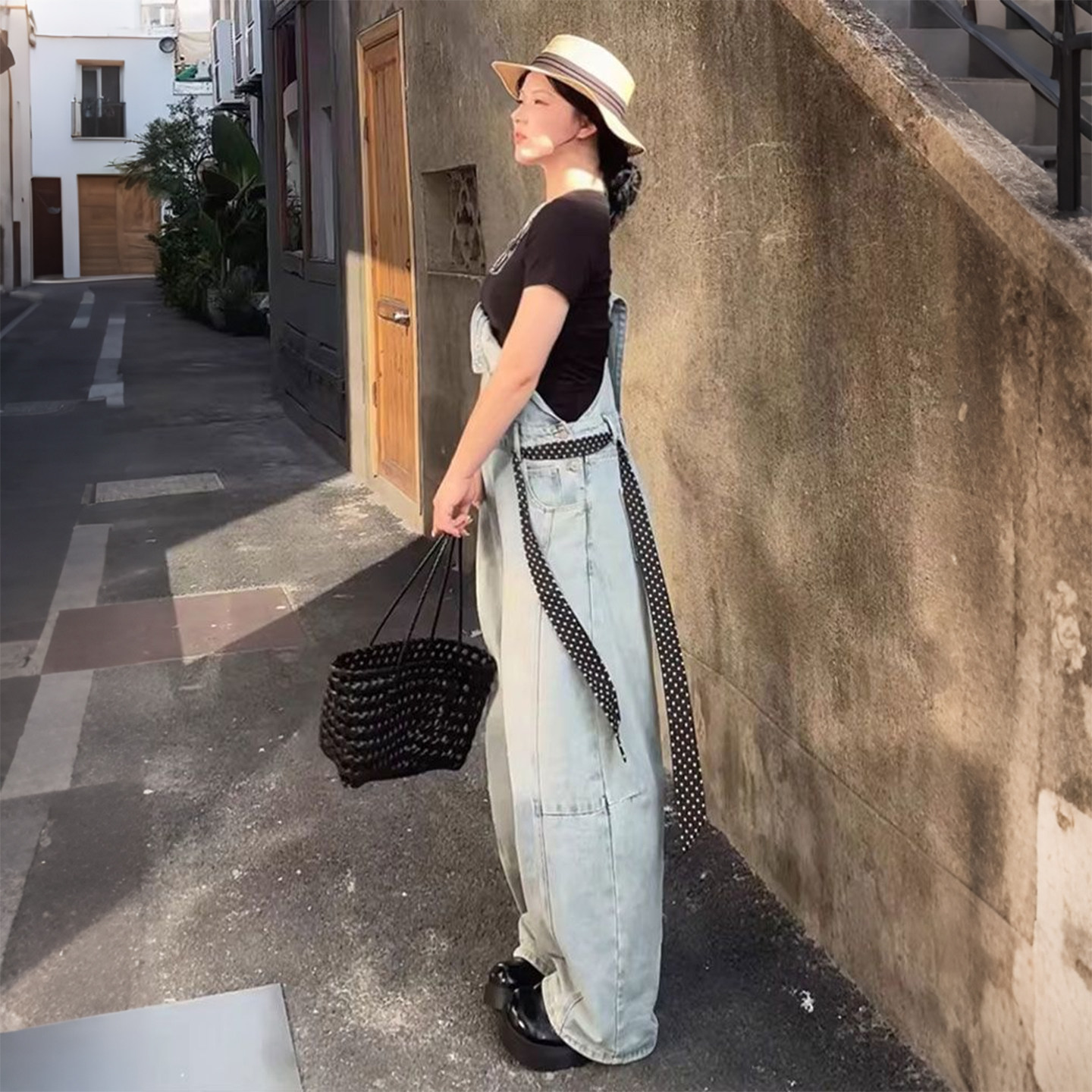 特大码女装复古工装风高腰牛仔背带裤女胖mm宽松显瘦设计感连体裤