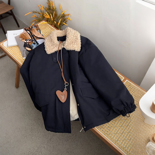 特大码 胖mm羊羔毛领棉服女宽松减龄保暖加厚学院风棉衣外套潮 女装