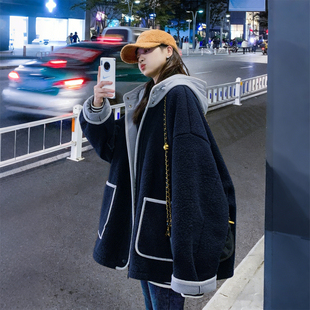 连帽宽松加厚保暖棉服 胖mm韩系撞色拼接羊羔毛外套女冬季 大码 女装