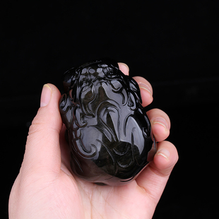 新品天然金曜石貔貅手把件 原石黑曜石银曜石手握招财摆件把玩件