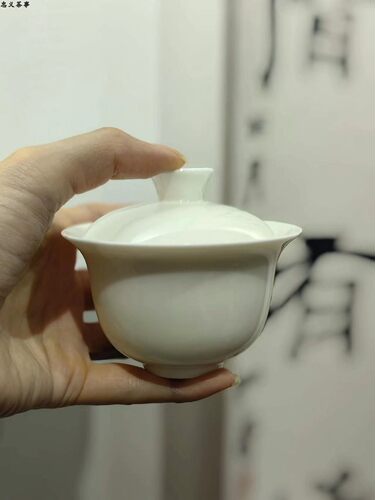 忠义茶事羊脂玉白瓷盖碗