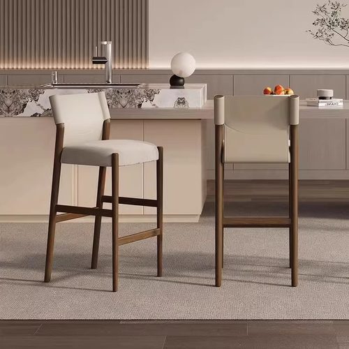 马鞍皮中古风实木高脚椅