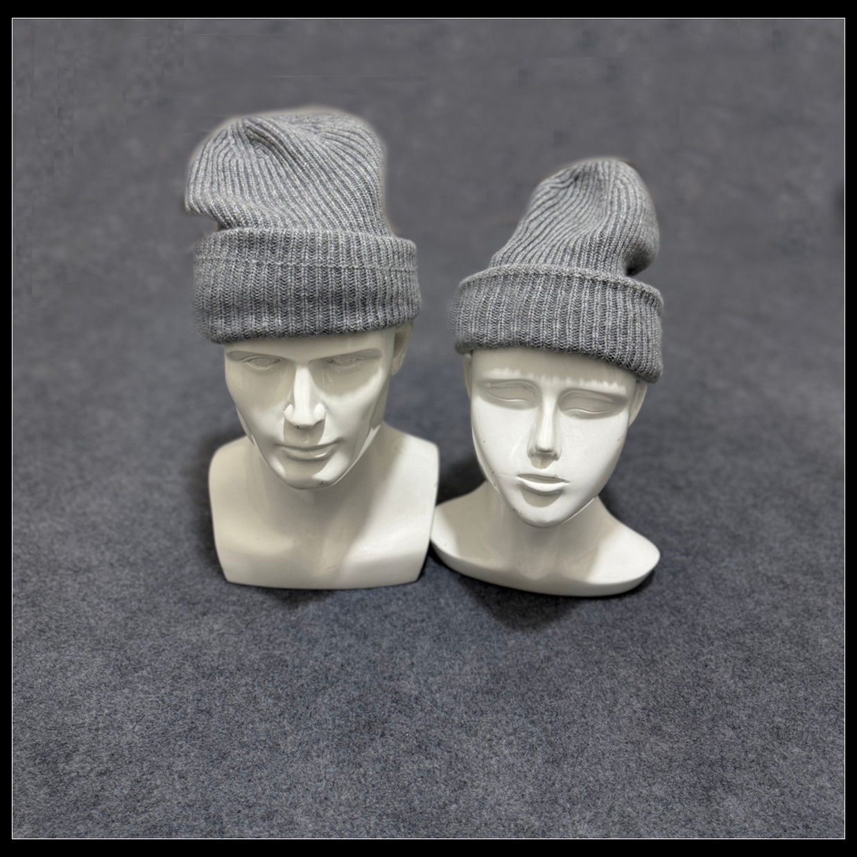 法牌 男士女士同款 冬季 100%进口羊毛 贴布保暖款 灰色针织帽子