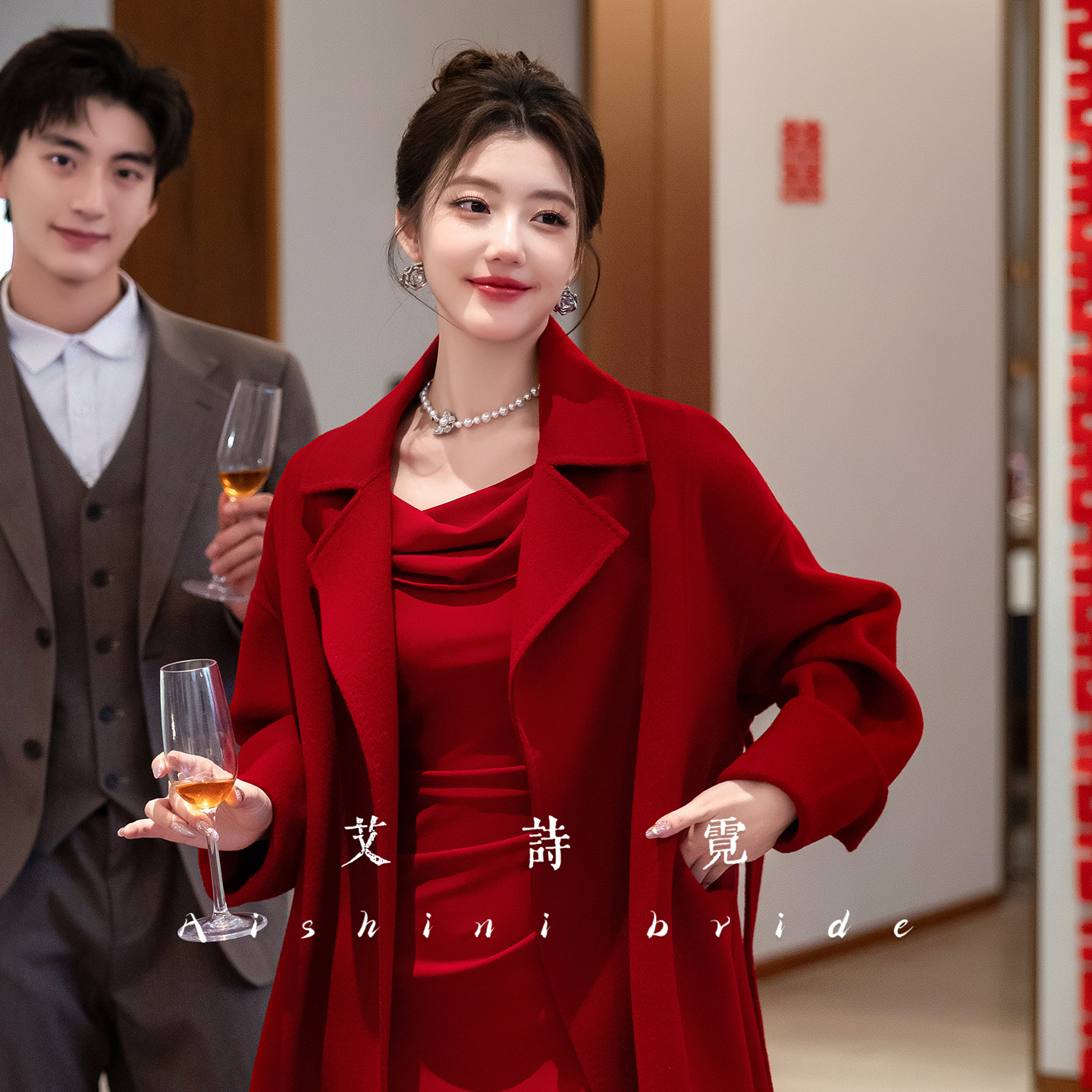 艾诗霓《长乐》红色大衣羊毛呢子订婚外套结婚小个子新娘敬酒服女