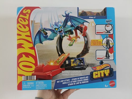 全新现货】Hot wheels风火轮蝙蝠袭击城市场景轨道套装