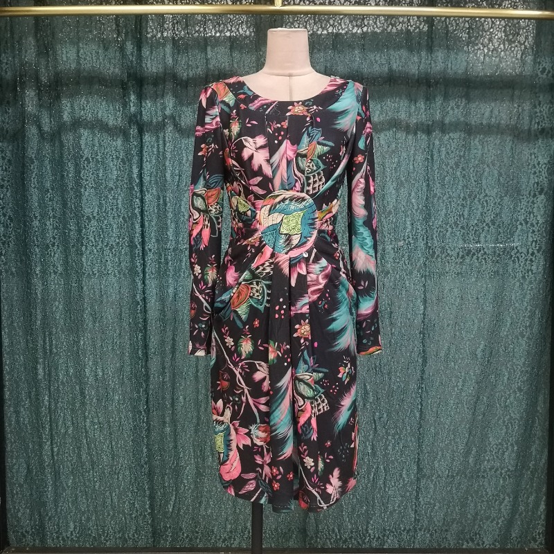 线下古源代购圆领长袖连衣裙