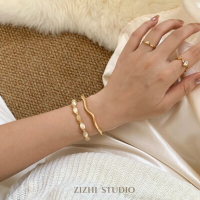 ZIZHI STUDIO欧美几何极简波浪手镯高级感气质18k金天然贝珠手链