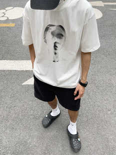 黑色人像印花白色宽松圆形短袖260gT恤高级Cleanfit男女同款