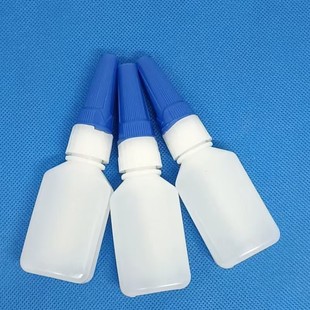 401瞬间胶水瓶20克快干胶塑料瓶方形瓶502胶水瓶乐泰胶水空瓶20g