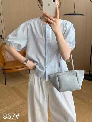 2025夏季新款泡泡袖短袖衬衫女宽松法式设计感小衫小个子短款上衣