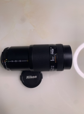 尼康F 70-210mm/4-5.6 自动长焦镜头带微距 经典沙金名头 全金属
