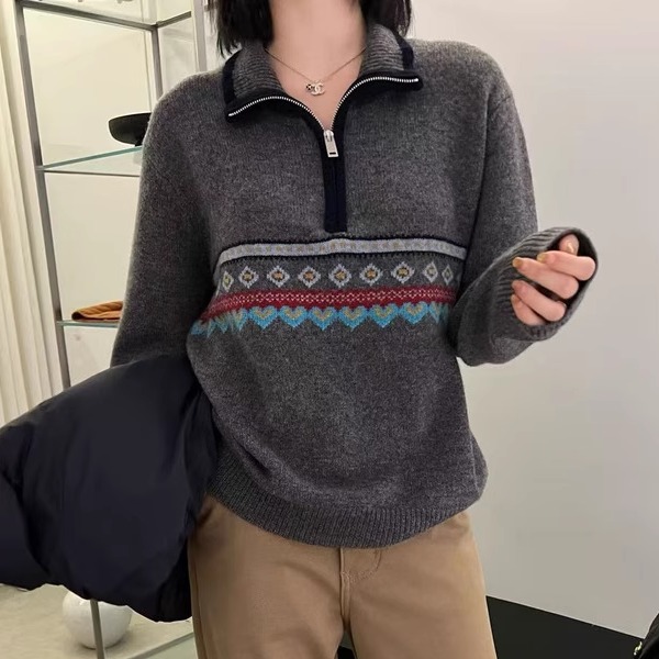 彩色菱格提花半拉链高领毛衣