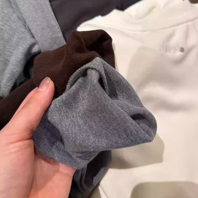 20%羊毛小高领加绒打底衫