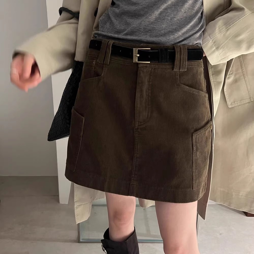 灯芯绒显瘦高腰A字裙短裙