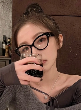 猫眼爱心黑色近视眼镜男女时尚复古素颜拍照辣妹框架方圆脸显瘦潮