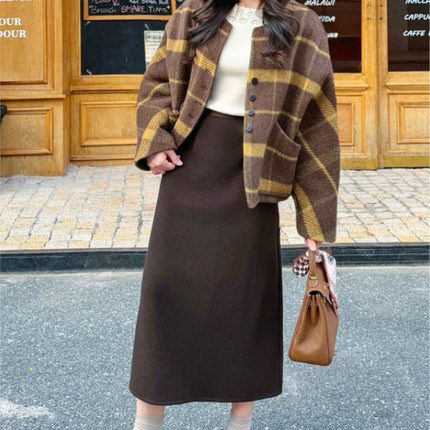 JUNJUN羊绒真丝咖色半裙，窄版显瘦，气质百搭半身裙