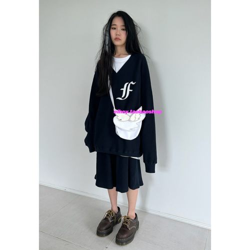 eihey诶嘿25秋季新款小众设计藏蓝色V领卫衣女宽松休闲长袖上衣女