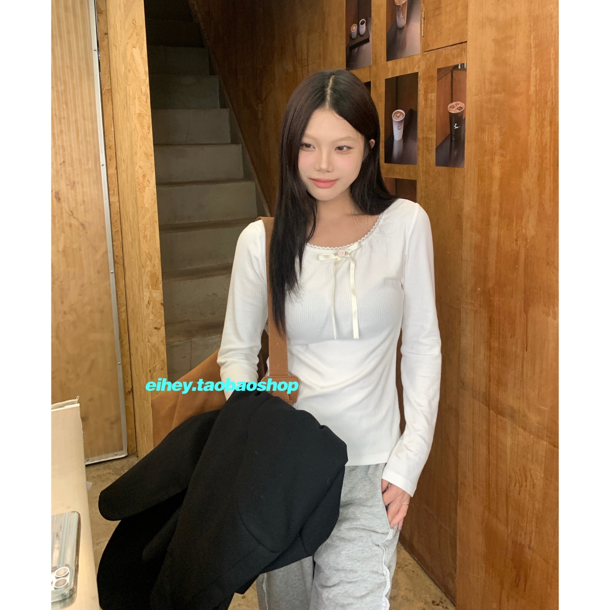 eihey诶嘿2025简约温柔花边领蝴蝶结系带修身百搭打底衫长袖T恤女