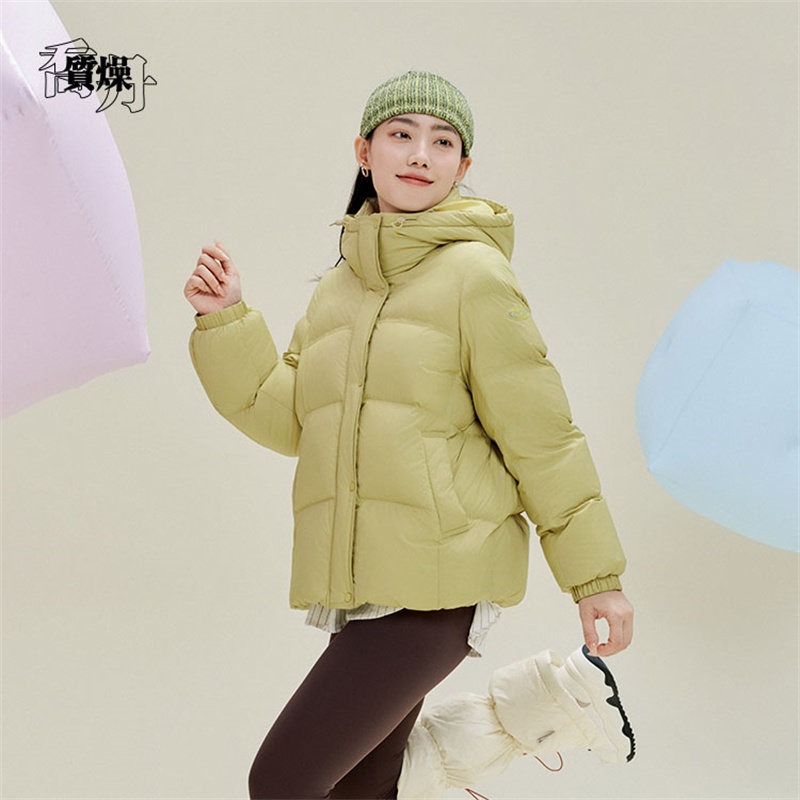 乔丹羽绒服女款2025冬季新款保暖防风面包服短款外套QDLGM2254241
