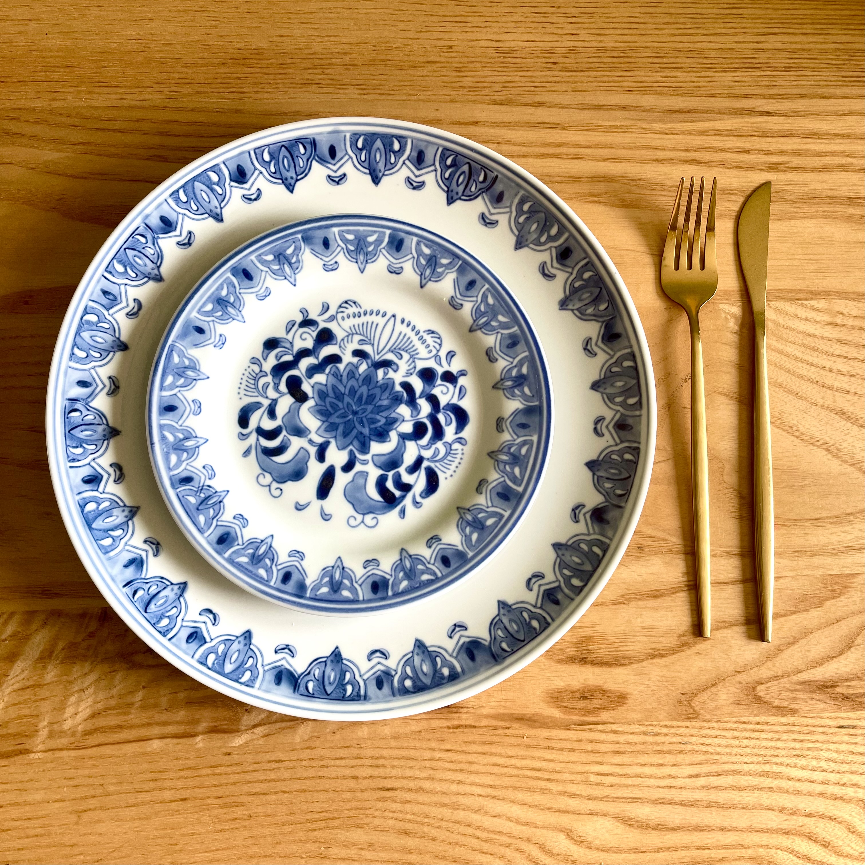 外贸陶瓷出口复古青花手绘釉下彩餐盘点心盘果盘子圆盘（微瑕）