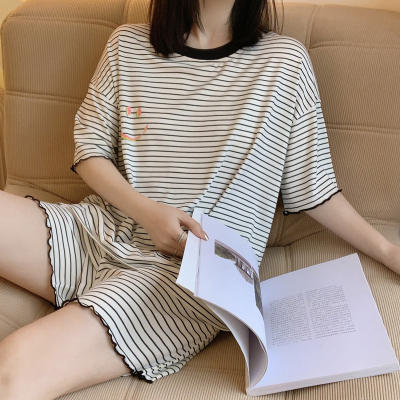 女莫代尔笑脸条纹睡衣短袖短裤